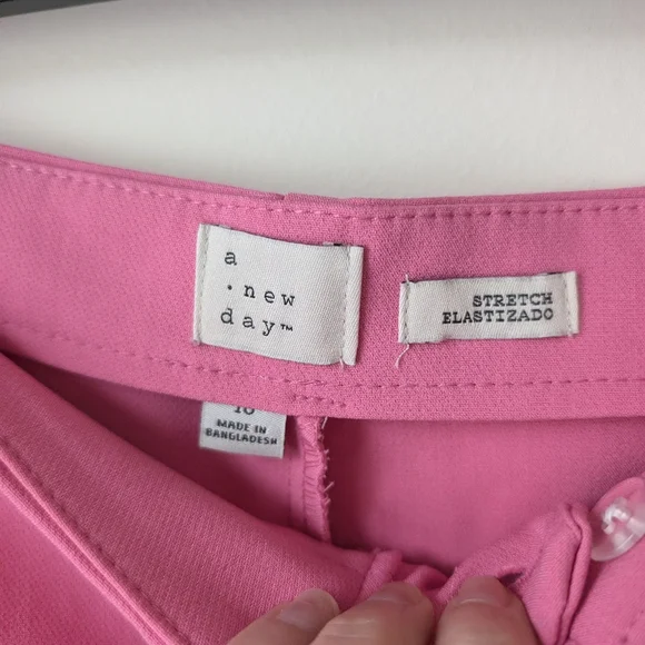 A New Day High Waist Pink Shorts - Picture 4 of 9